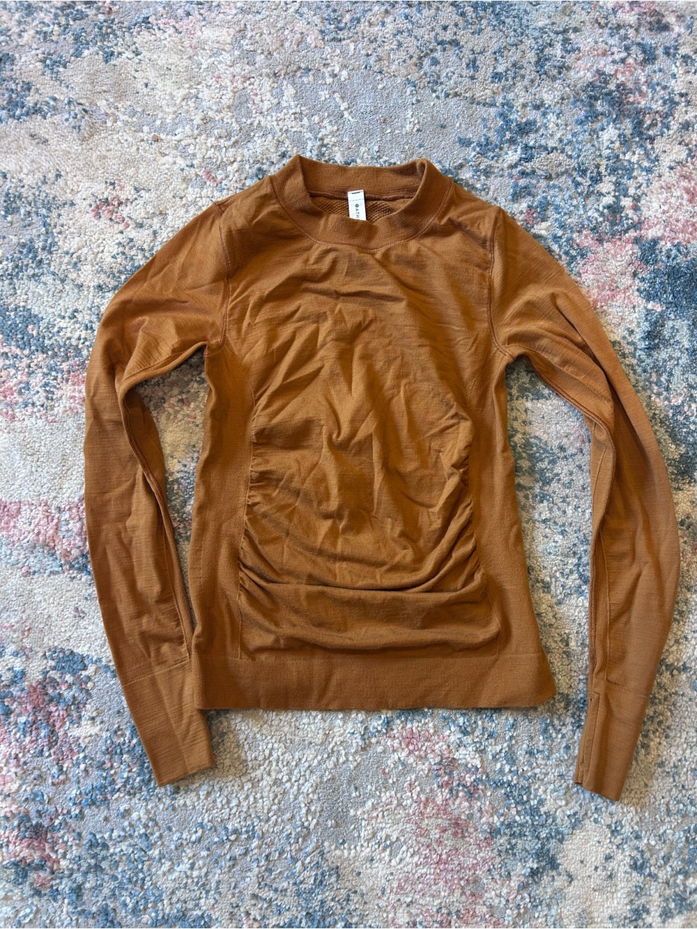 Athleta Long Sleeve Crewneck athletic Top in Rust
